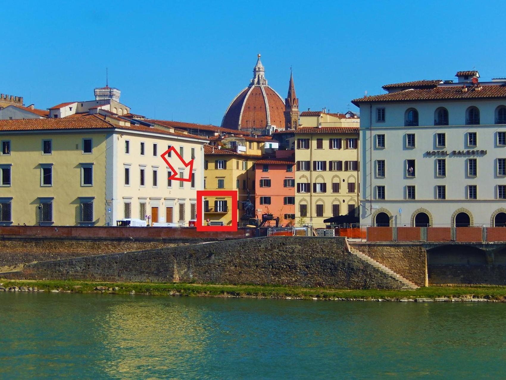 3 Master Bedrooms With Balcony On The River With Views Флоренция Экстерьер фото